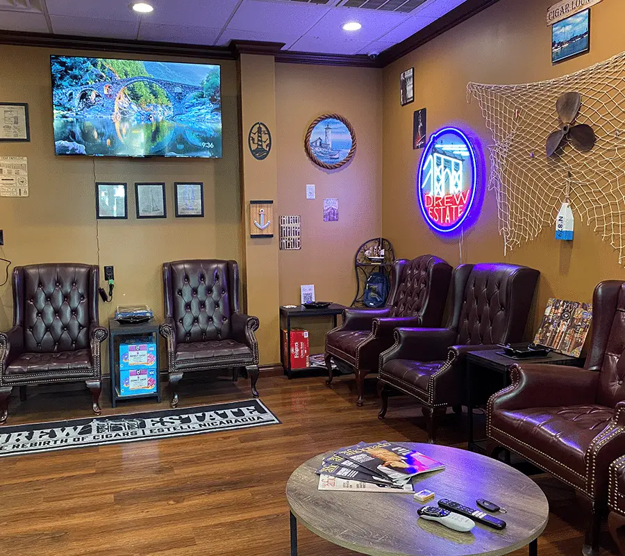 WBT_Lounge_Cheboygan_01