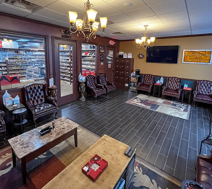 WBT_Lounge_HarrisonTwp_01