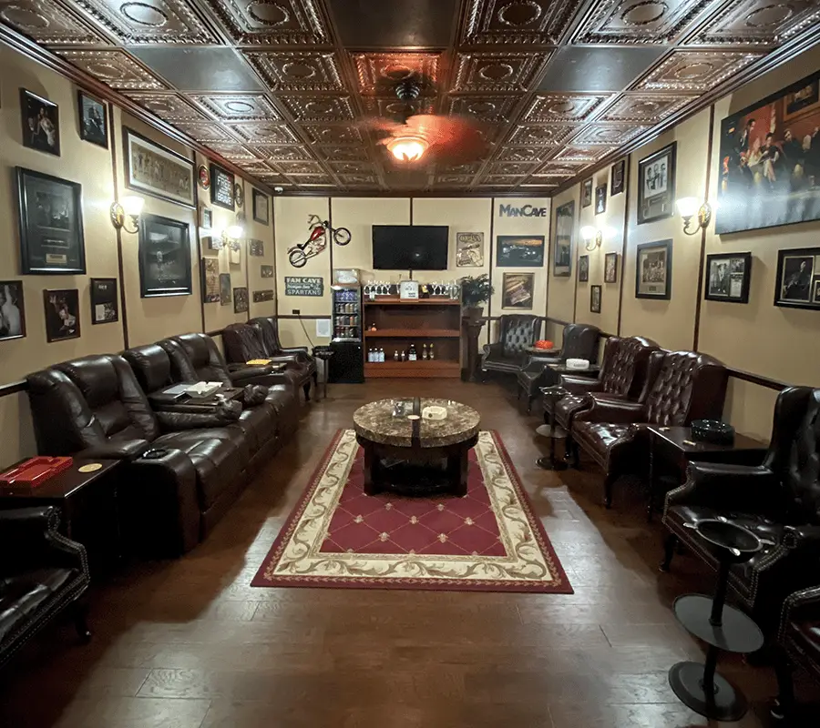WBT_Lounge_Lansing2_03