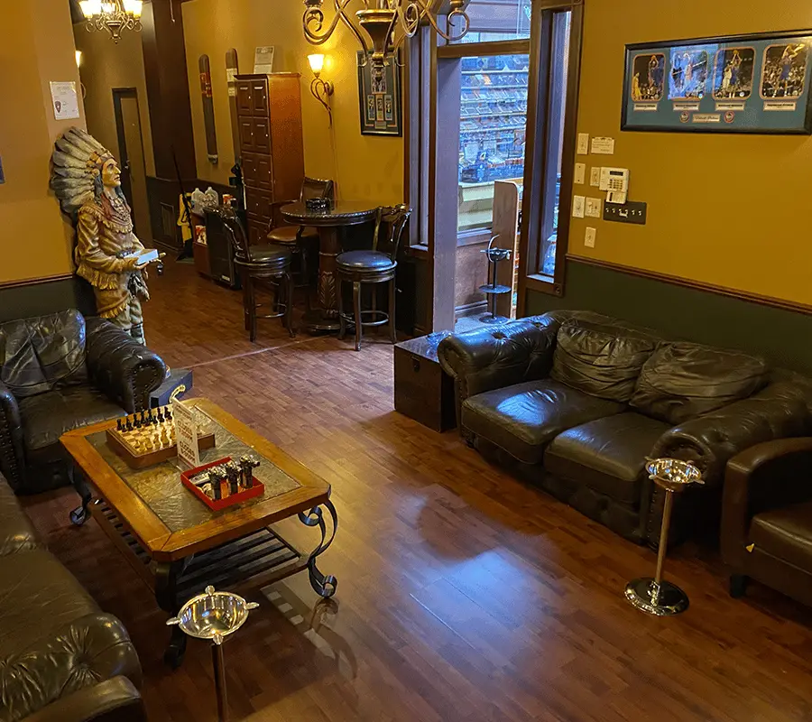 WBT_Lounge_MadisonHeights_01